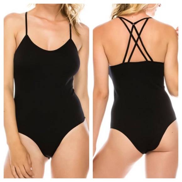 Tops - 💕 Black Body Suit💕